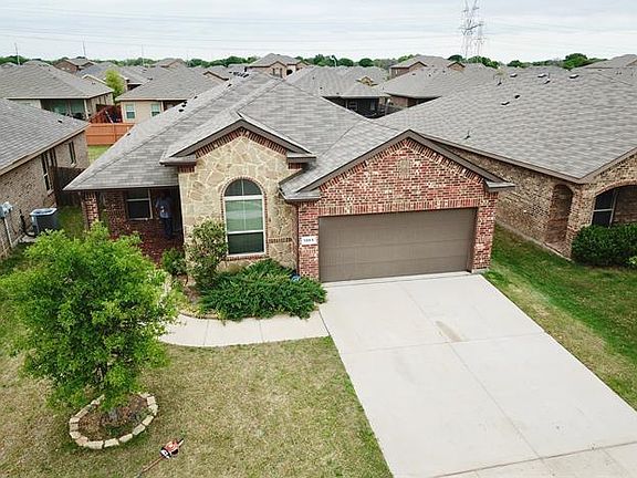 2nd image of 1065 Doe Meadow Dr