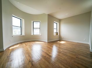 10 Blackwood St #330, Boston, MA 02115