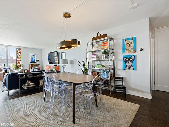 4th image of 4170 N Marine Dr APT 8L