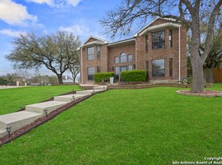 902 Lightstone Dr, San Antonio, TX 78258