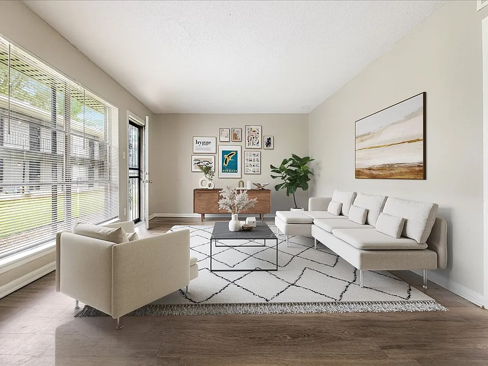 Macon Crossing Apartments