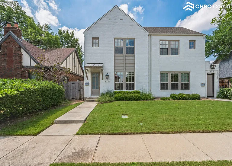 3705 Crestline Rd — Photo 2