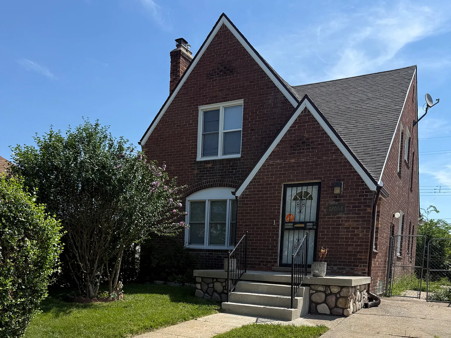 1 bed, 950 sqft, $950 — Photo 1