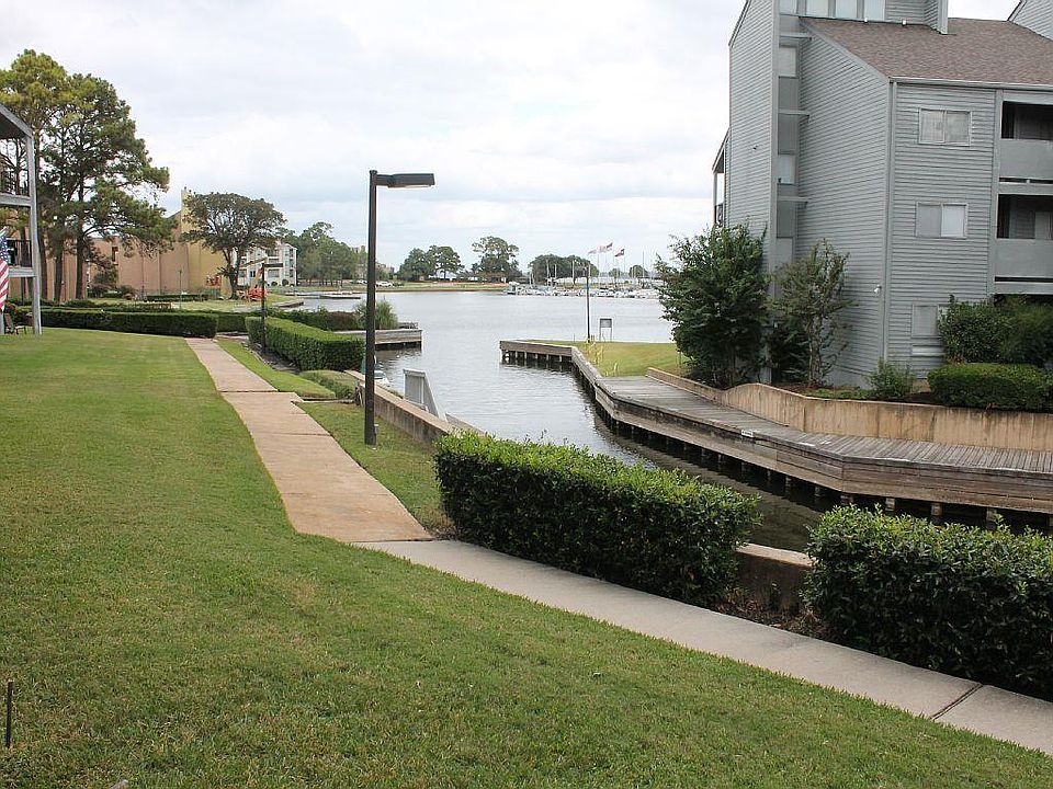 1st image of 12500 Melville Dr APT 134