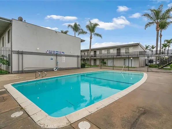 5530 Ackerfield Ave Unit 314, Long Beach, CA 90805