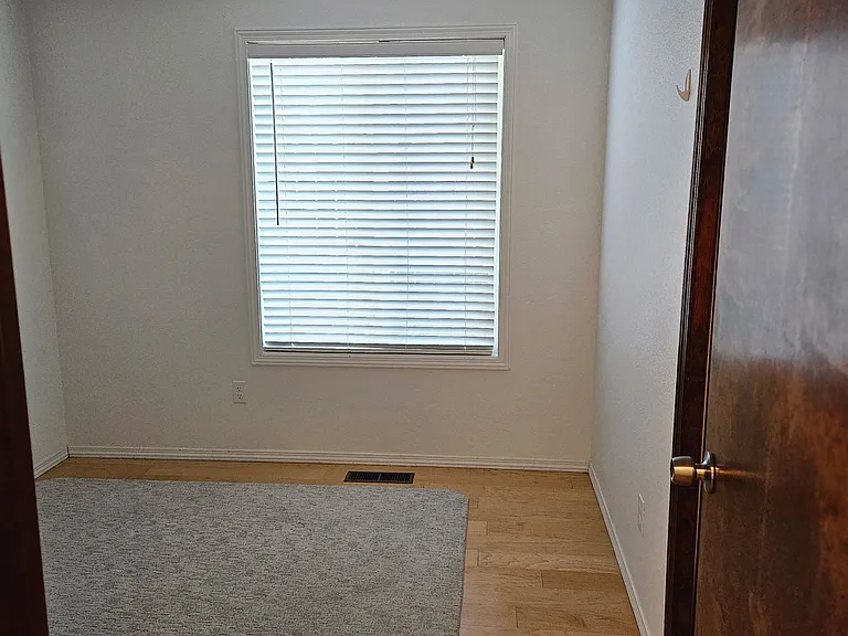 3048 NW Thistle Pl — Photo 14