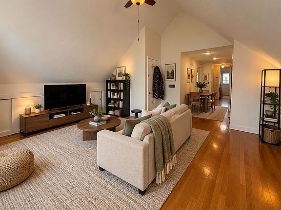 3rd image of 8 Hastings St #3
