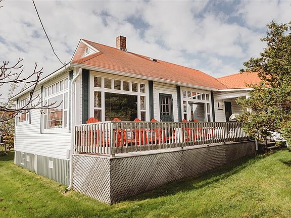 5th image of 38 Beach Road