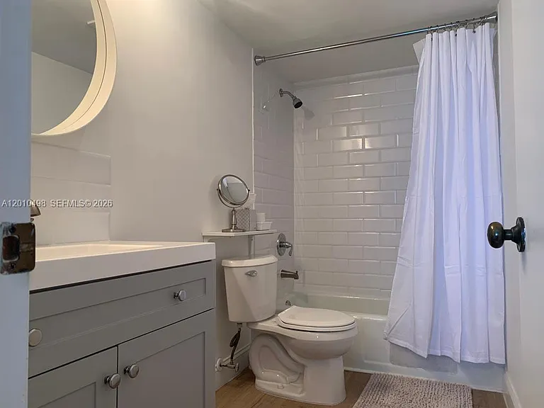 780 NE 69th St #506 — Photo 5