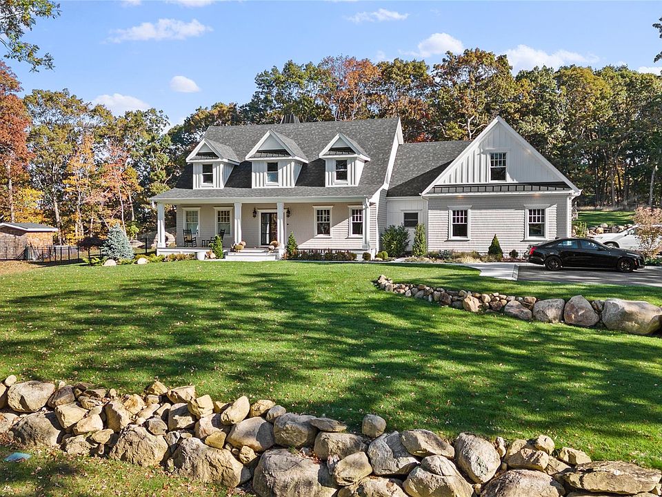 2nd image of 182 Farm Road E