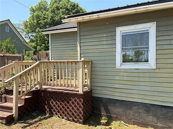 5th image of 1309 Gilmer St