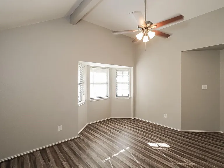 6915 Eagle Ridge Dr — Photo 7