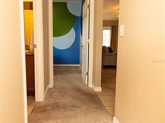 3rd image of 633 Highland Meadows Ave