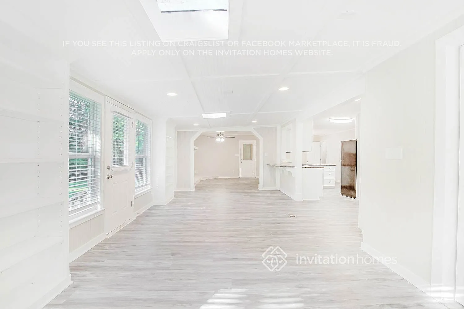 4334 Compton Cir Powder Springs, GA 30127 — Photo 2