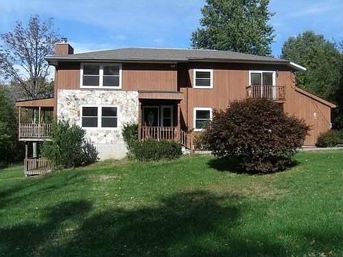 1st image of 14 Skyview Ln