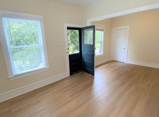 4327 Essex St, Emeryville, CA 94608