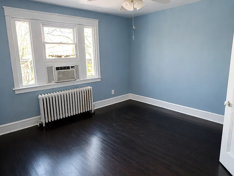 118 Longfellow St NW — Photo 6