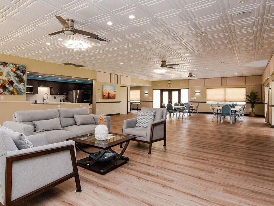 1 of 2 Clubhouses