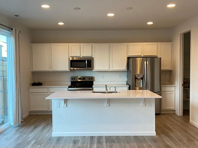 2714 Admer Dr — Photo 3