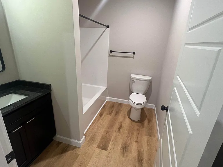 168 Valley Dr #77 — Photo 6
