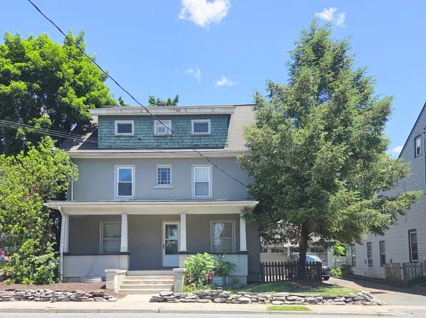 179 N Main St #1, Manheim, PA 17545