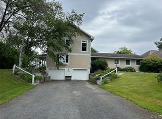 5594 Buck Point Rd, Auburn, NY 13021