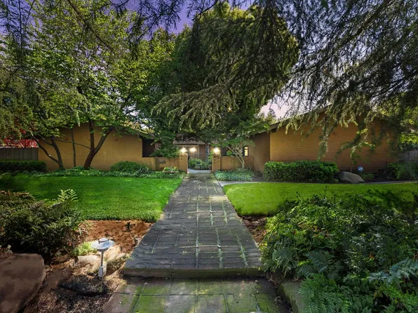 5520 N Woodson Ave, Fresno, CA 93711