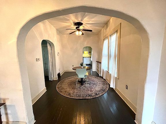 2nd image of 421 Ann Ave