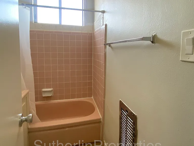 126 N Electric Ave #K — Photo 27