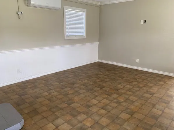 403 Main St #1, Odem, TX 78370