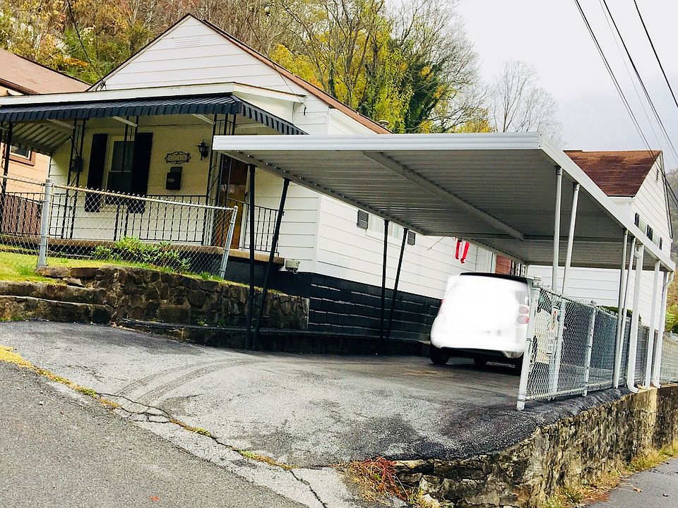 1st image of 1116 Woodland Ave
