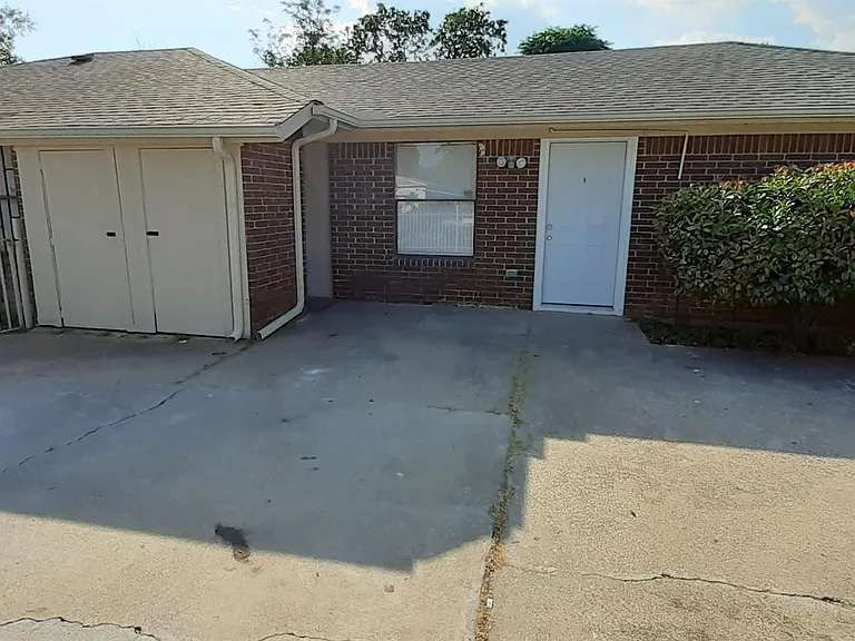 2801 NW 19th St #A — Photo 2