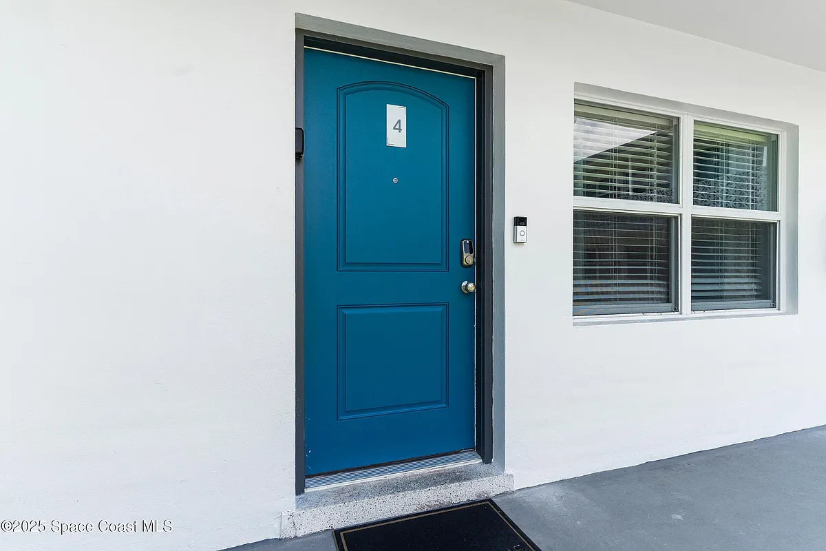 Building Photo - 1031 Park Dr #4
