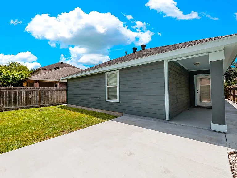 3619 E Prestwick St — Photo 16