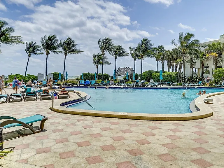 3801 S Ocean Dr #4R — Photo 34