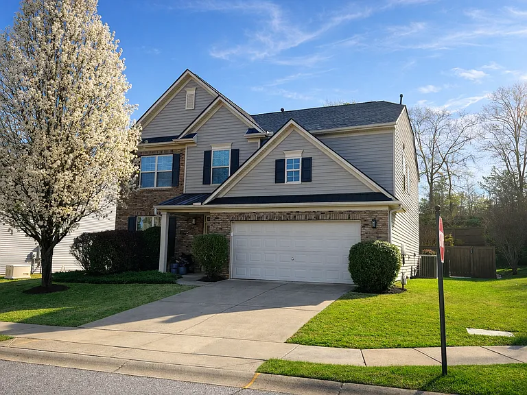 116 Kelsey Glen Ln — Photo 1