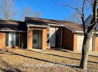 203 Swing Ct, Raeford, NC 28376