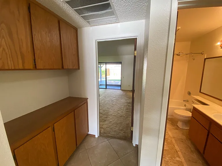 1817 Klamath River Dr — Photo 25