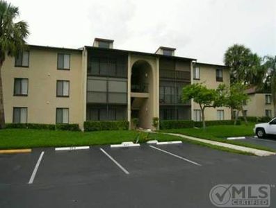 712 Sunny Pine Way APT E1, Greenacres, FL, 33415