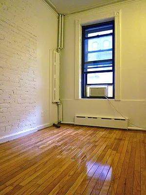 Rented by Authentic Realty | media 7