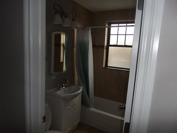 4th image of 7300 Madison St #103
