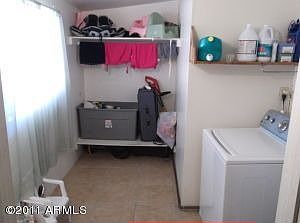 4th image of 3432 W Poinsettia Dr