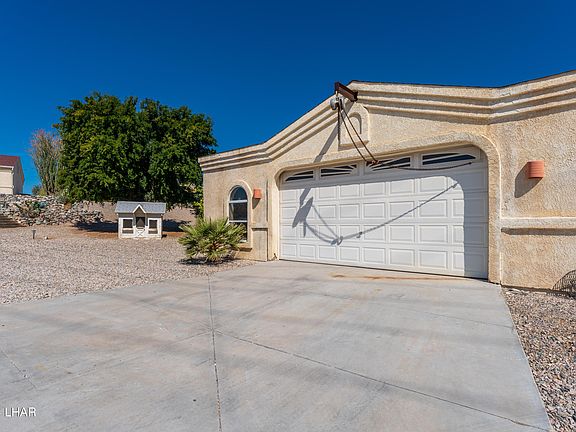 4th image of 3841 Silver Clipper Ln