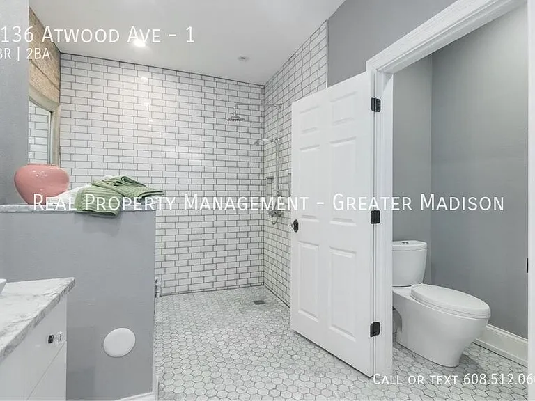 2136 Atwood Ave #1 — Photo 19