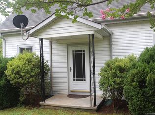 202 Catawba Ave, Hickory, NC 28601