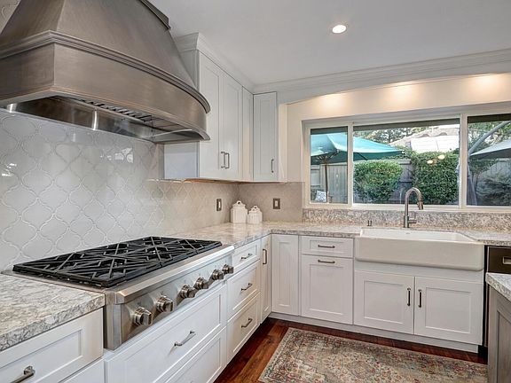 2nd image of 11591 Melones Cir