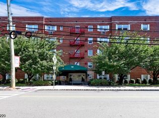 18 Springfield Ave APT 1B, Cranford, NJ 07016