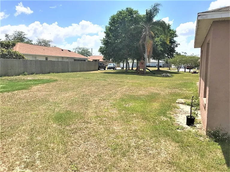 3480 Hawkin Dr — Photo 29