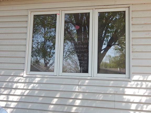 Den window changed 2017