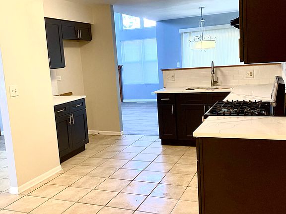 4th image of 129 Tara Ln